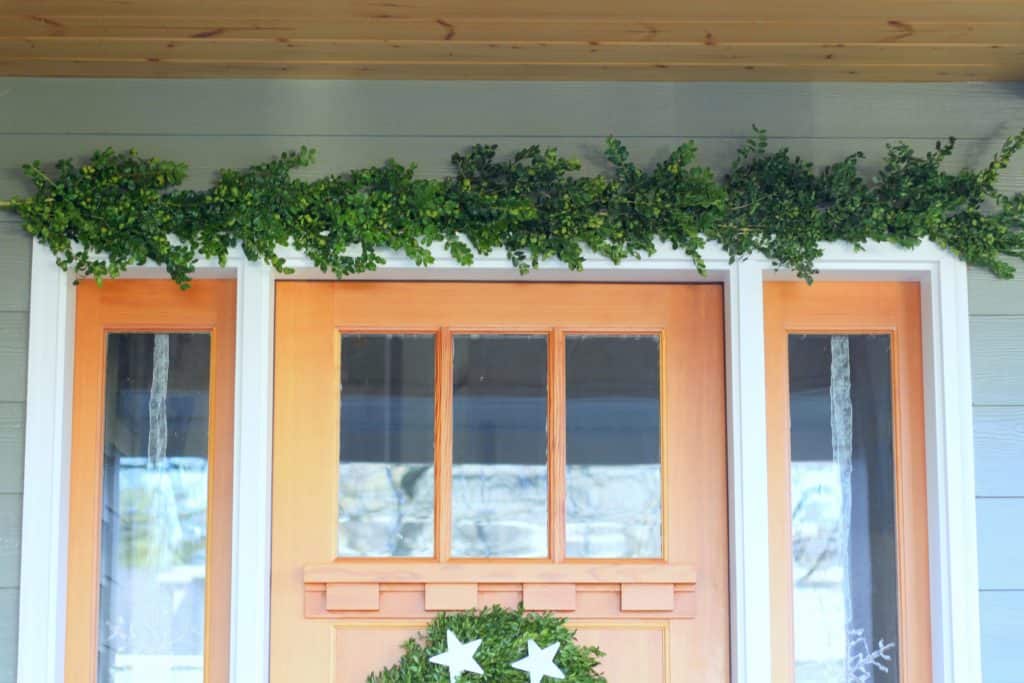 boxwood garland tutorial