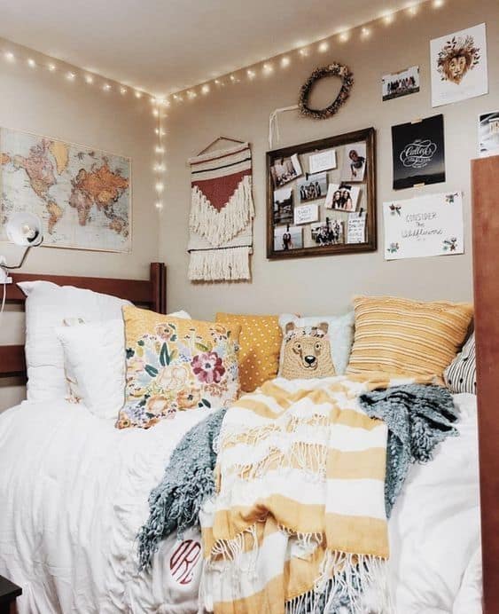 Cute dorm room ideas for girls - Hairs Out of Place