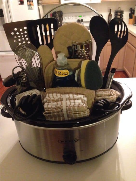 gift basket ideas family crockpot and kitchen basket