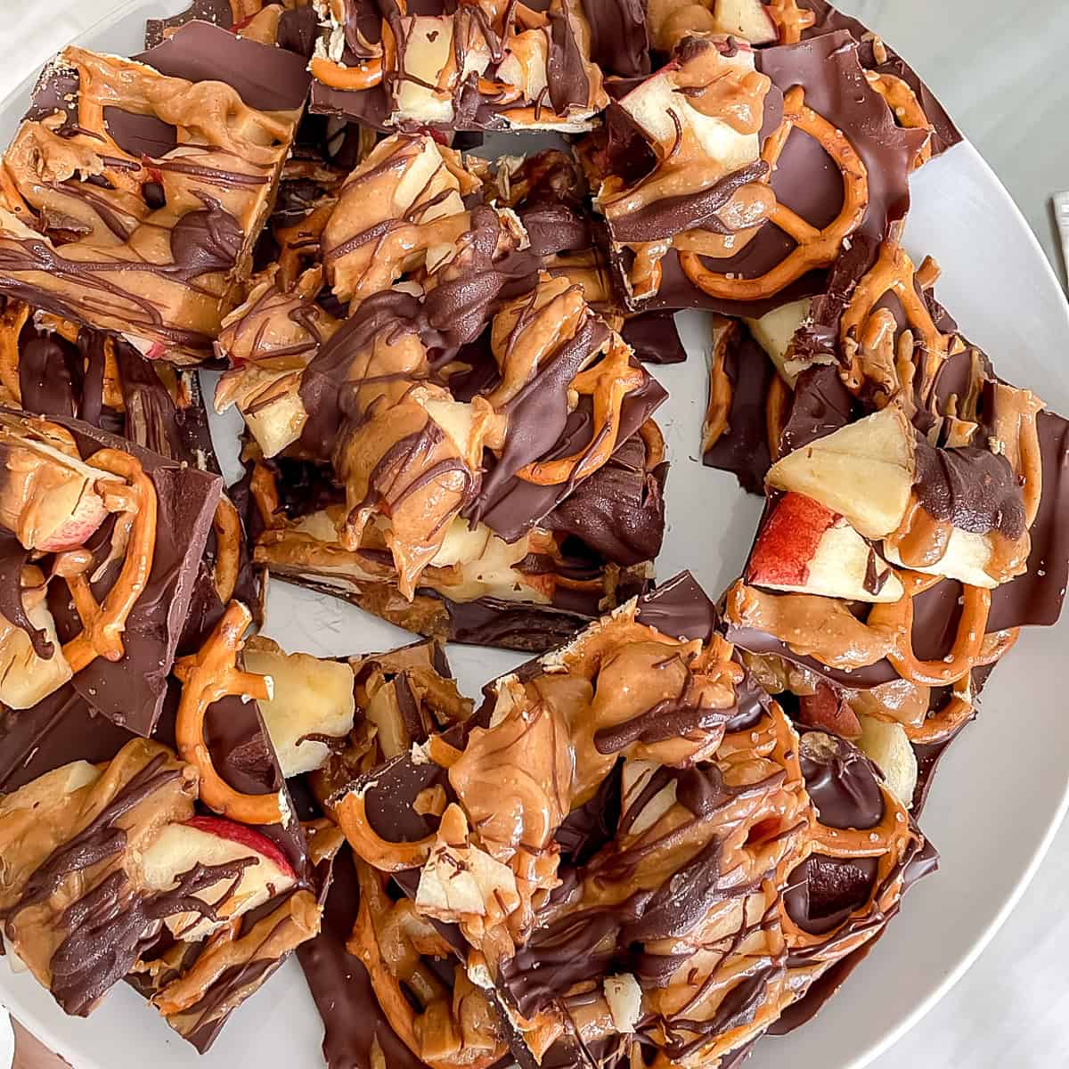 caramel apple bark 10 easy snack