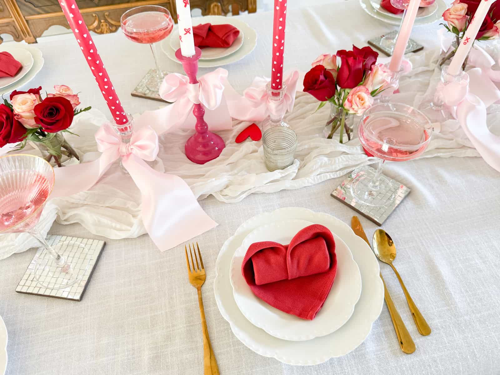 galentines heart napkins