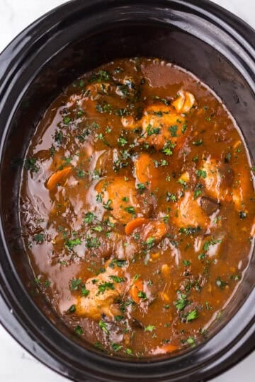 Crock Pot Chicken in Red Wine Sauce