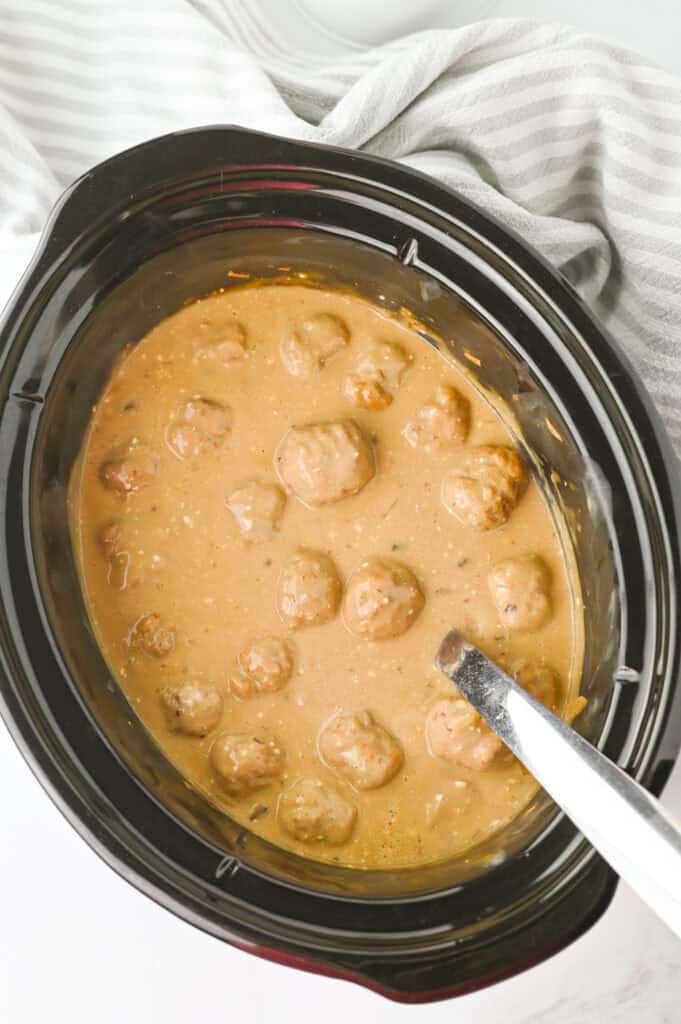 slow cooker swedish meatballs with frozen meat balls