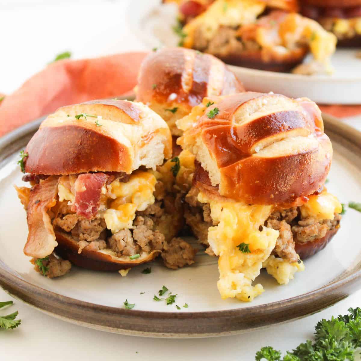 Easy Breakfast Sliders