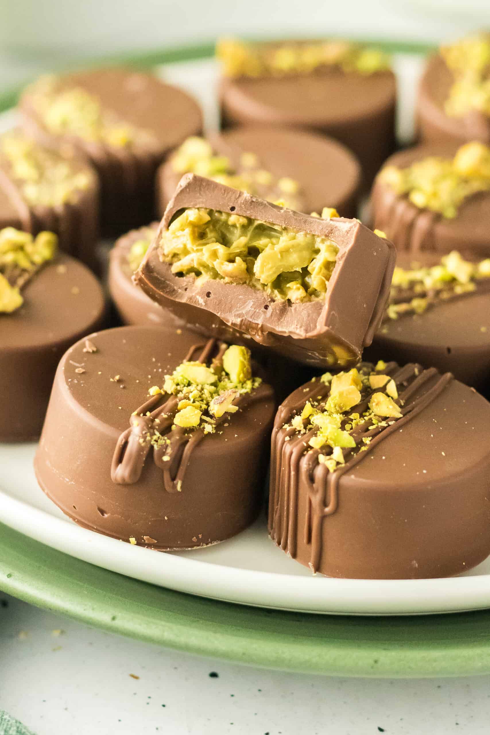 Dubai Chocolate Cups with Pistachio Cream