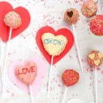 Easy Valentine's Cake Pops