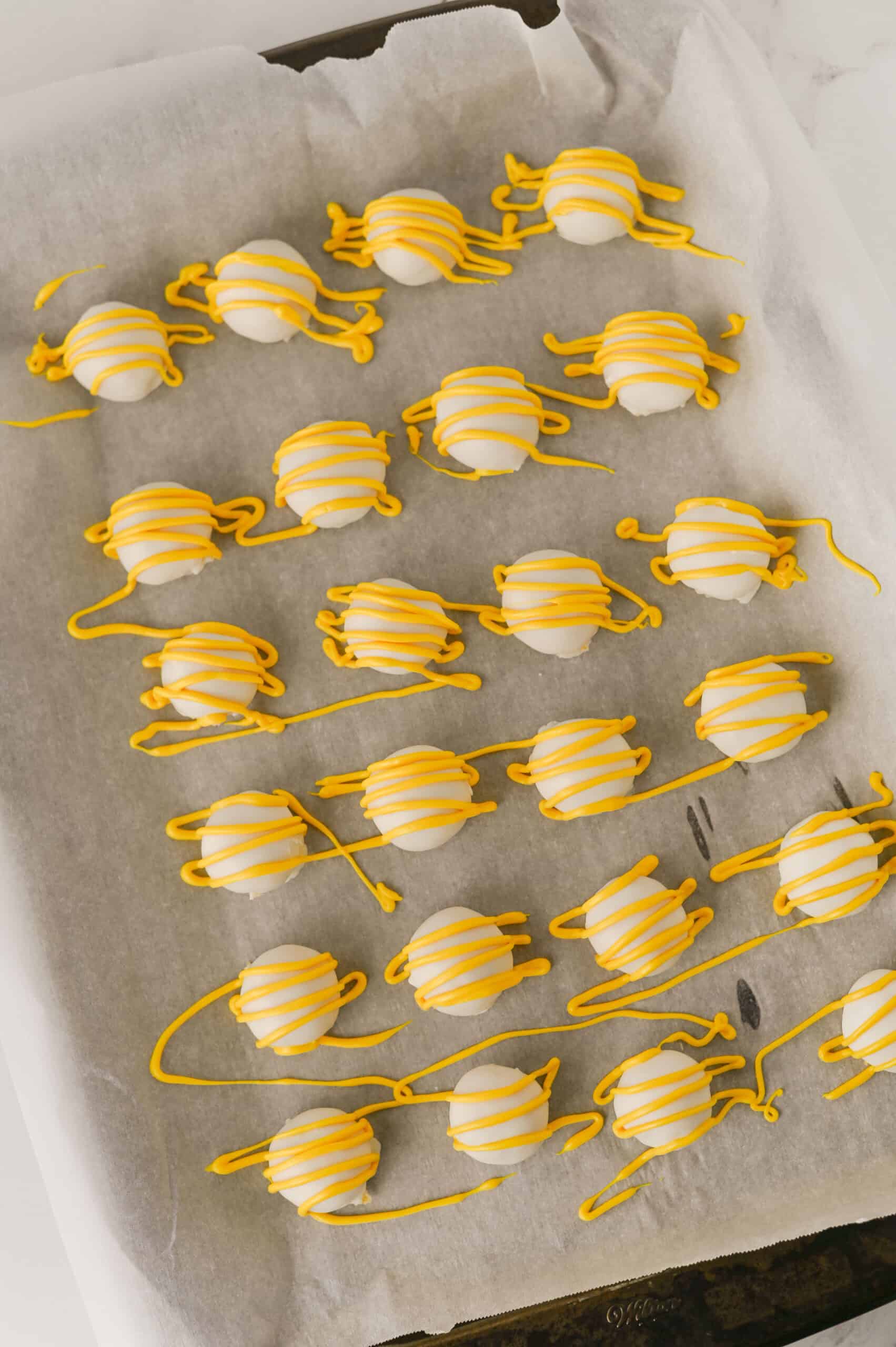 How to Make Easy Lemon Oreo Balls