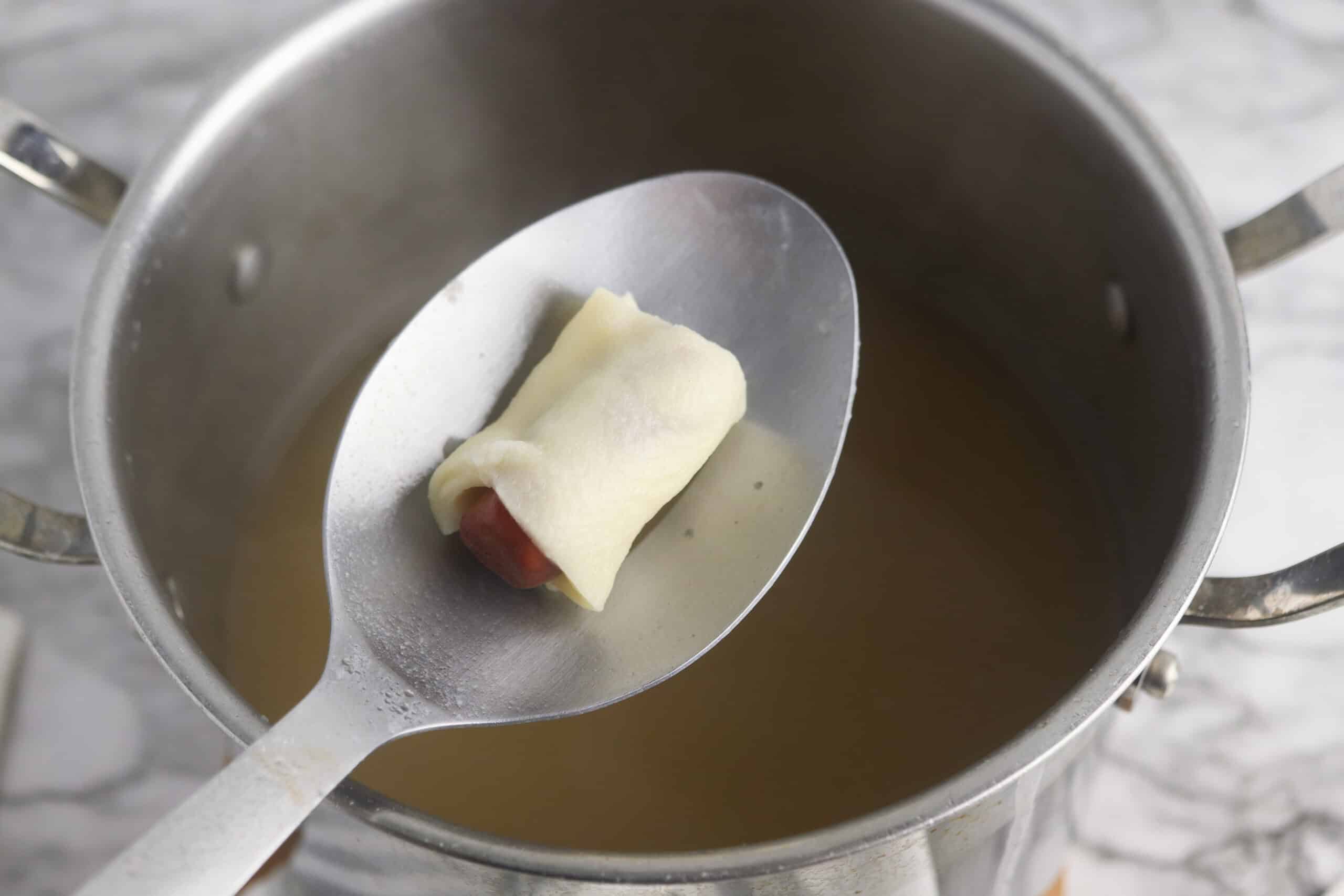 How to Make Mini Pretzel Dogs