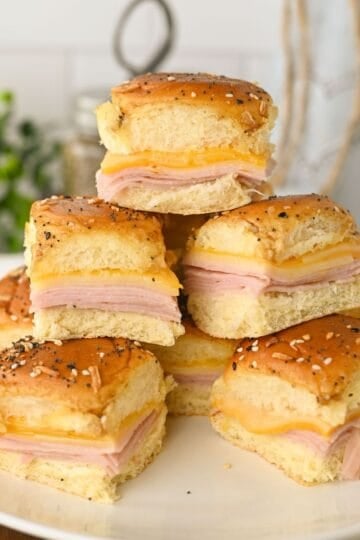 Turkey Sliders with Hawaiian Rolls