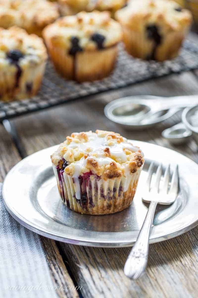 Lemon-Blueberry-Muffins-with-a-Crumble-Top-2