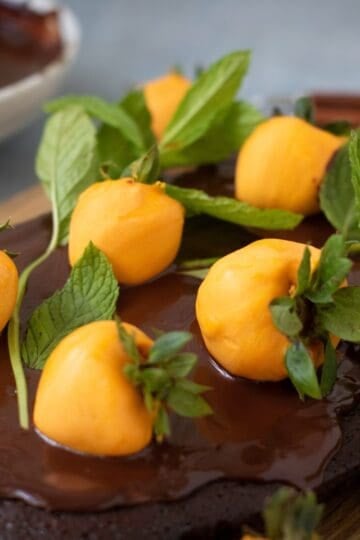 Pumpkin Chocolate Covered Strawberries