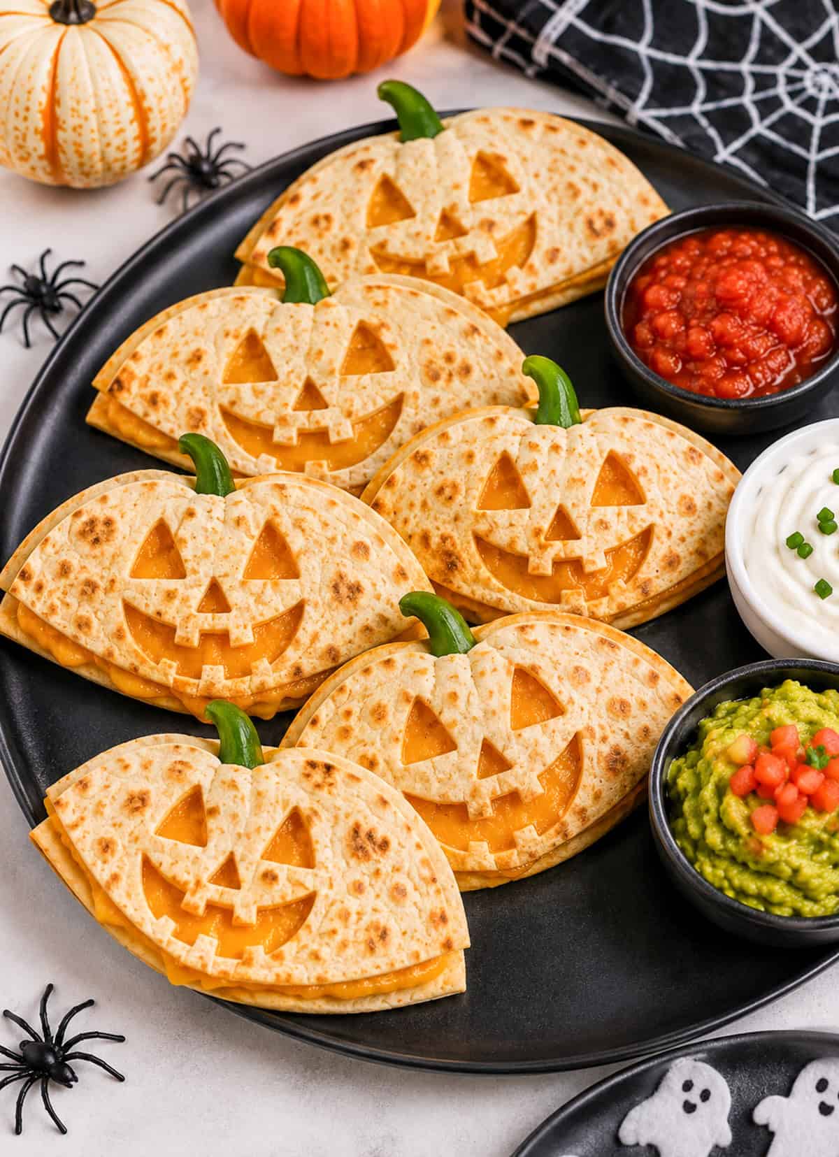 jack o lantern quesedillas mkes a fun party finger food