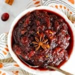 easy thanksgiving sides like cranberry sauce