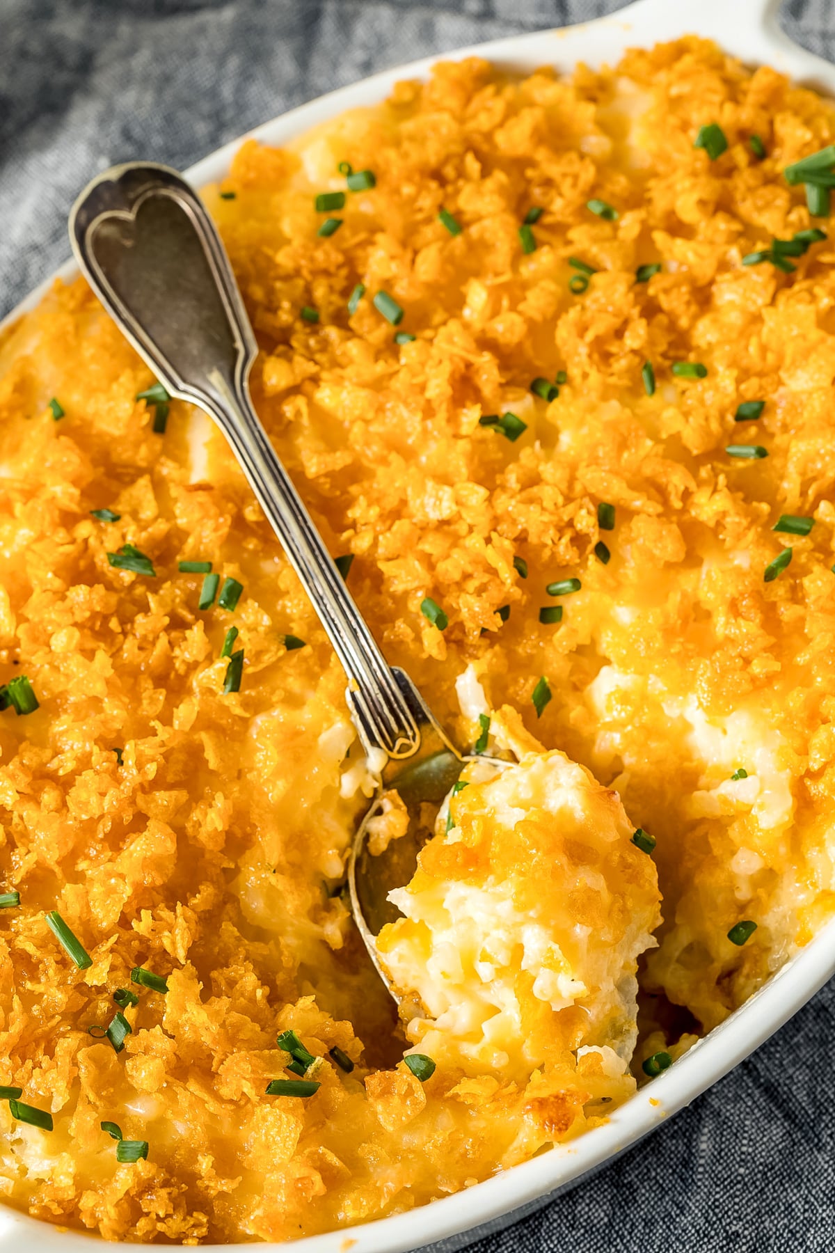 easy thanksgiving side dishes like cheesy hash brown potatoes